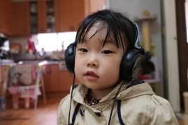  소니 저가형 헤드폰 MDR-XB250