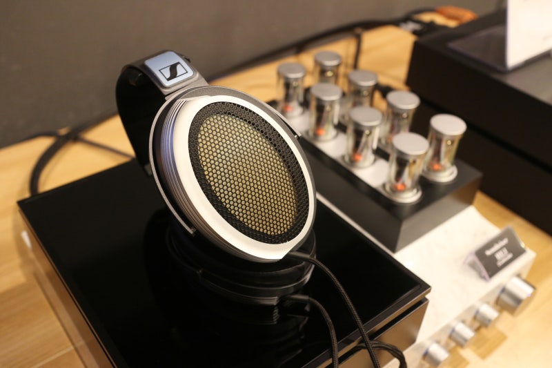 젠하이저(Sennheiser) HE1 오르페우스 2 정전형 헤드폰 시스템 리뷰 : 네이버 블로그