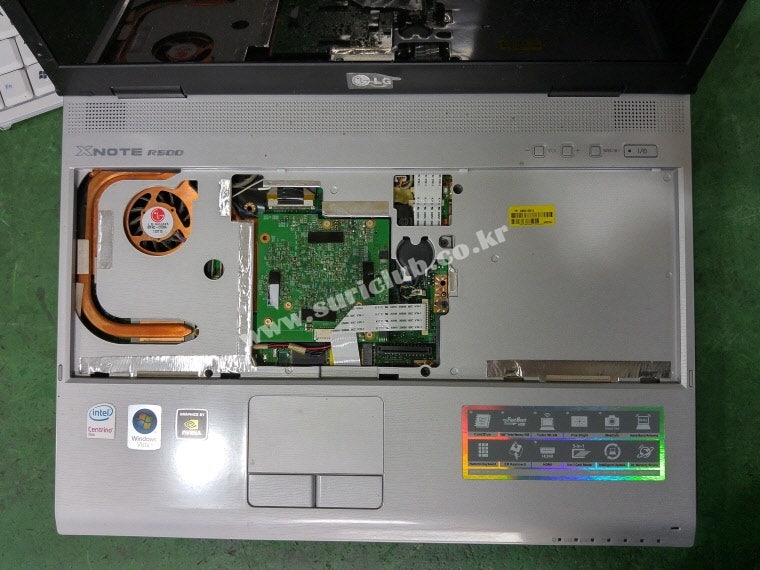 LG전자 Xnote R500 화면 여러개로 분할되어 출력되는 증상 수리 : 네이버 블로그