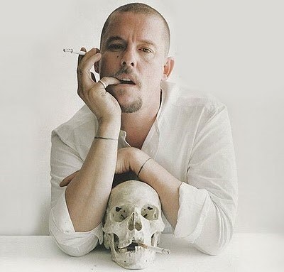 천재 디자이너_알렉산더 맥퀸 (Alexander Mcqueen)
