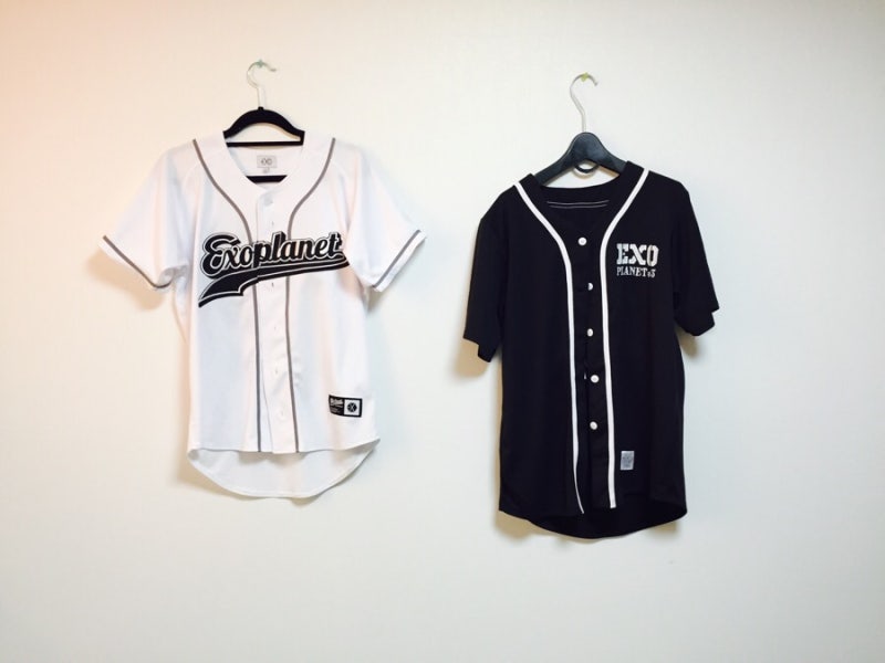EXO周邊 :: 購買EXO D.O. & 燦烈韓國制服/日本制服！
