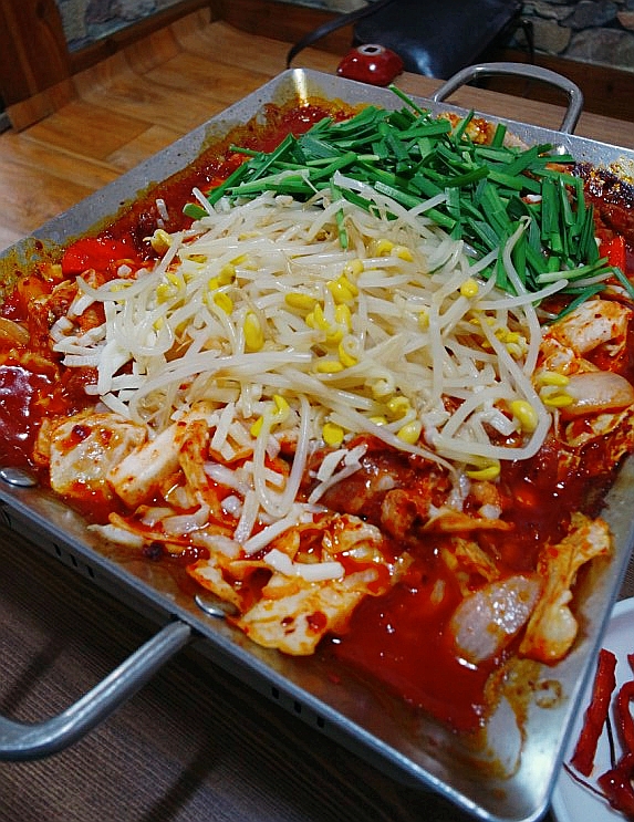  대구팔공산맛집 팔공산족구장 / 고향매생이 오리주물럭 먹고 대프리카 폭염대비