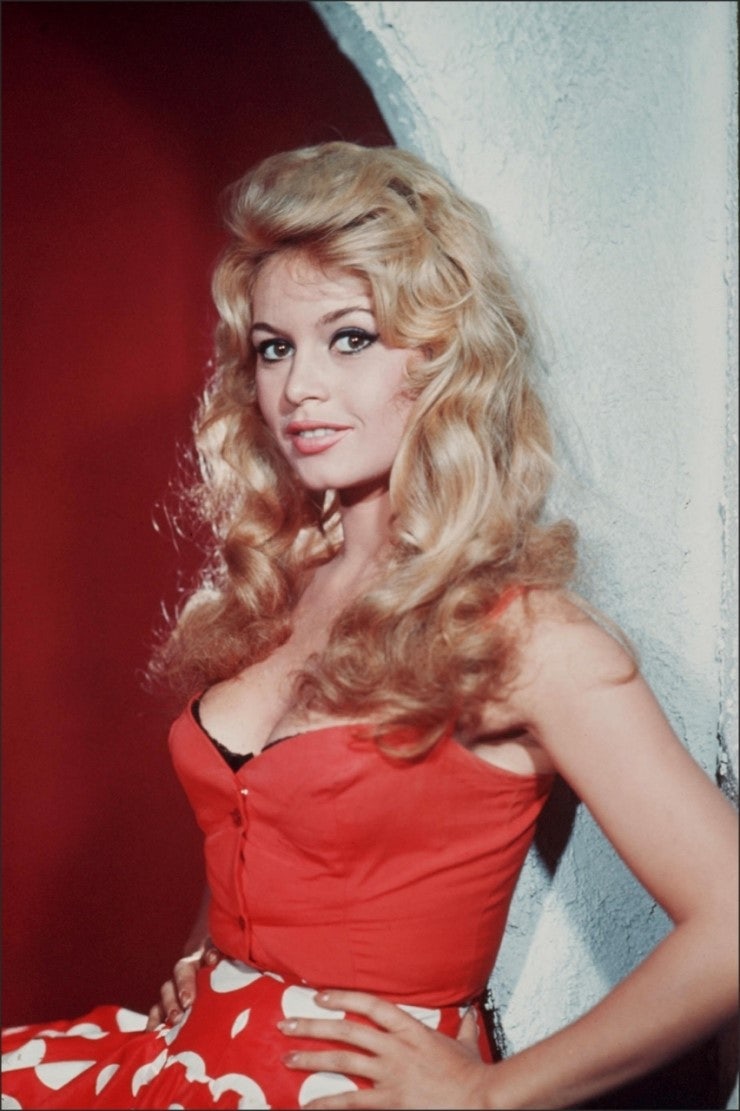 비키니를 최초로 입은 영화배우 - 브리지트 바르도(Brigitte Bardot) : 네이버 블로그, image size:740x1111