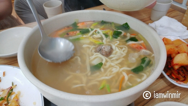 [안산 맛집] 왕새우 바지락 칼국수 : 천하수산