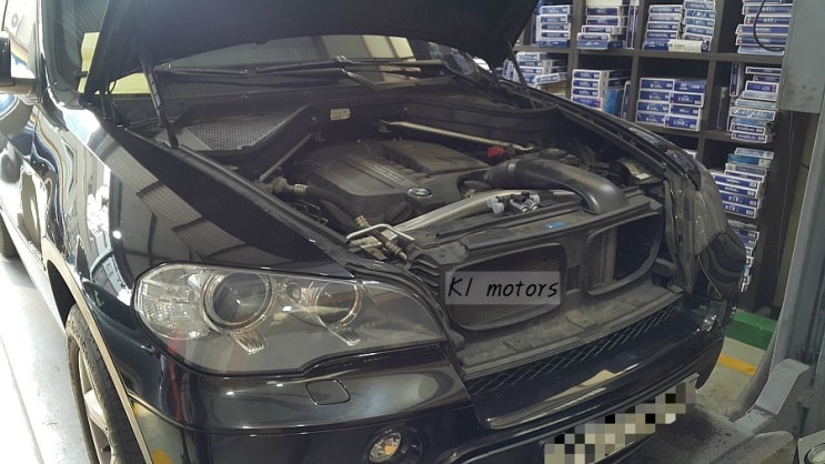  BMW정비센터 K1모터스 동승자석은 에어컨 시원한 바람이 나오는데 운전석은 따뜻한 바람만 나오는 X5 35IX 이상한 고장 수리 