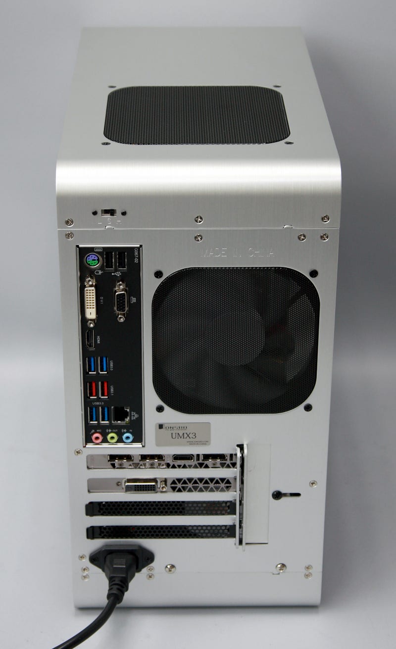 브라보텍 UMX3 알루미늄케이스에 완성된 라이젠7 1700 영상편집용 컴퓨터 : 네이버 블로그