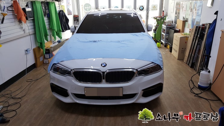  BMW 520D G30 루마틴팅 뷰게라701장착