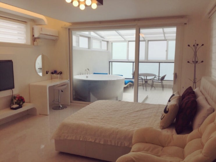 울산 바닷가펜션 :: 스파와 오션뷰를 자랑하는 울산펜션 ST210 울산 바닷가펜션 :: 스파와 오션뷰를 자랑하는 울산펜션 ST210