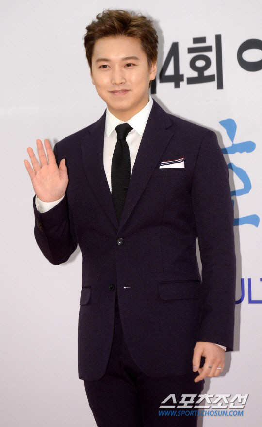 슈퍼주니어 성민, 이제서야 사과하는건 뭔가? 장난하냐? 슈퍼주니어 성민, 이제서야 사과하는건 뭔가? 장난하냐?
