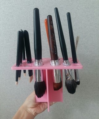  에뛰드 핑크브릭 브러쉬 건조대 후기!!