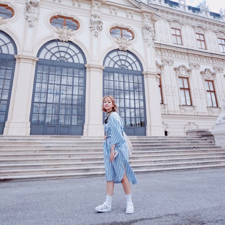  유럽여행 데일리룩: 에이젠더(AGENDER) 셔츠 원피스로 유니크하게!