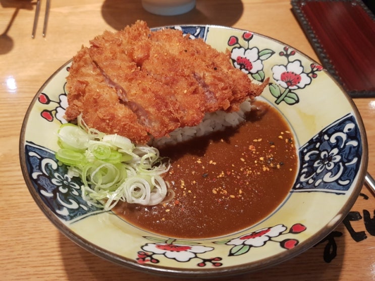  대구 동성로 홍대돈부리