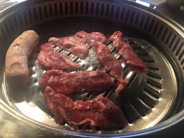  하루의 마무리는 흑돼지로 합시다.