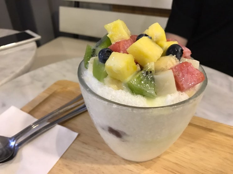 파주운정 우유빙수 밀팟 : 과일빙수 냠냠 파주운정 우유빙수 밀팟 : 과일빙수 냠냠