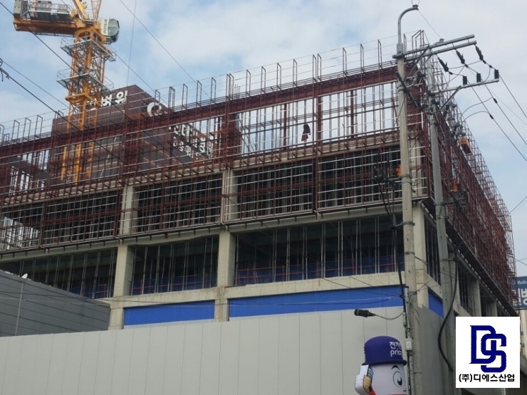 RC조 현장 K보거푸집 낱장해체타입 시공사진 설명입니다. RC조 현장 K보거푸집 낱장해체타입 시공사진 설명입니다.