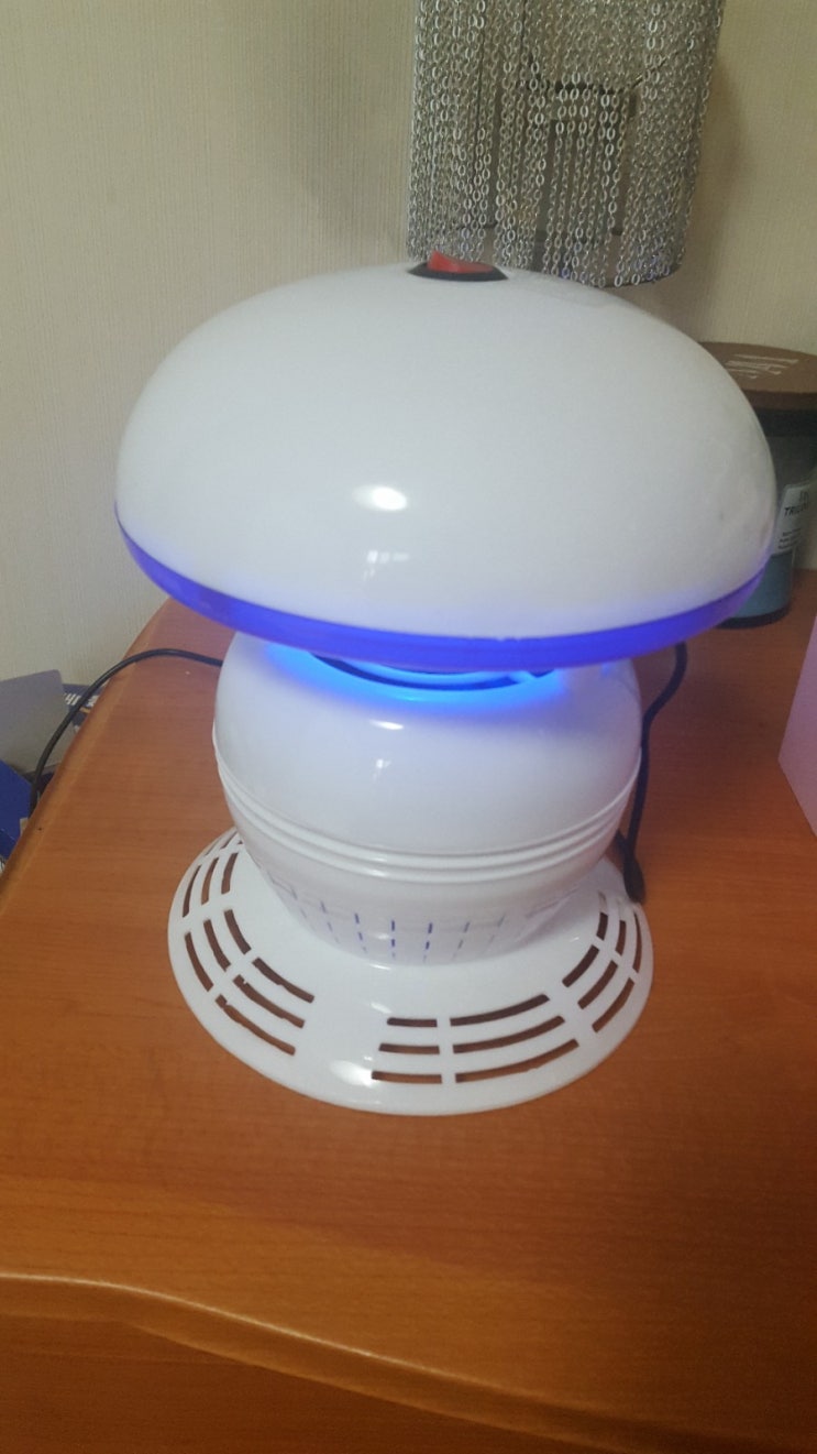  메이토쿠 USB LED 모기트랩