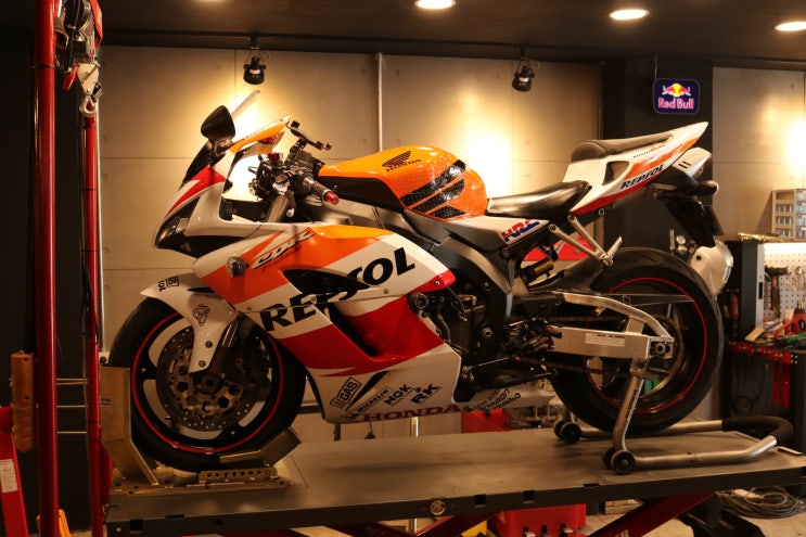  2004년식 CBR1000RR 전체점검 - [바이킹넷 대전점 길스개러지]