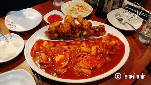 [동교동/홍대 맛집] 치킨과 떡볶이의 캐미 "꼬꼬순이"