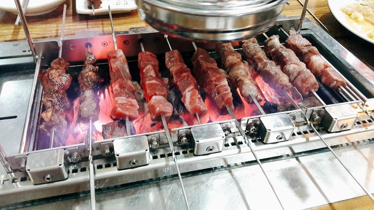 양꼬치 첫경험웃흥 양꼬치 첫경험웃흥