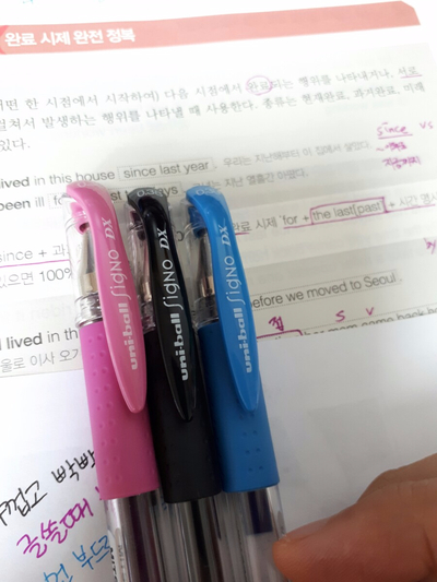  유니볼 시그노 볼, 심 망가짐 / 잉크 번짐
