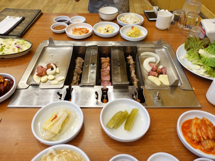  청주 오리고기 맛집 추천_참나무골_오리 생고기 로스 맛있어요