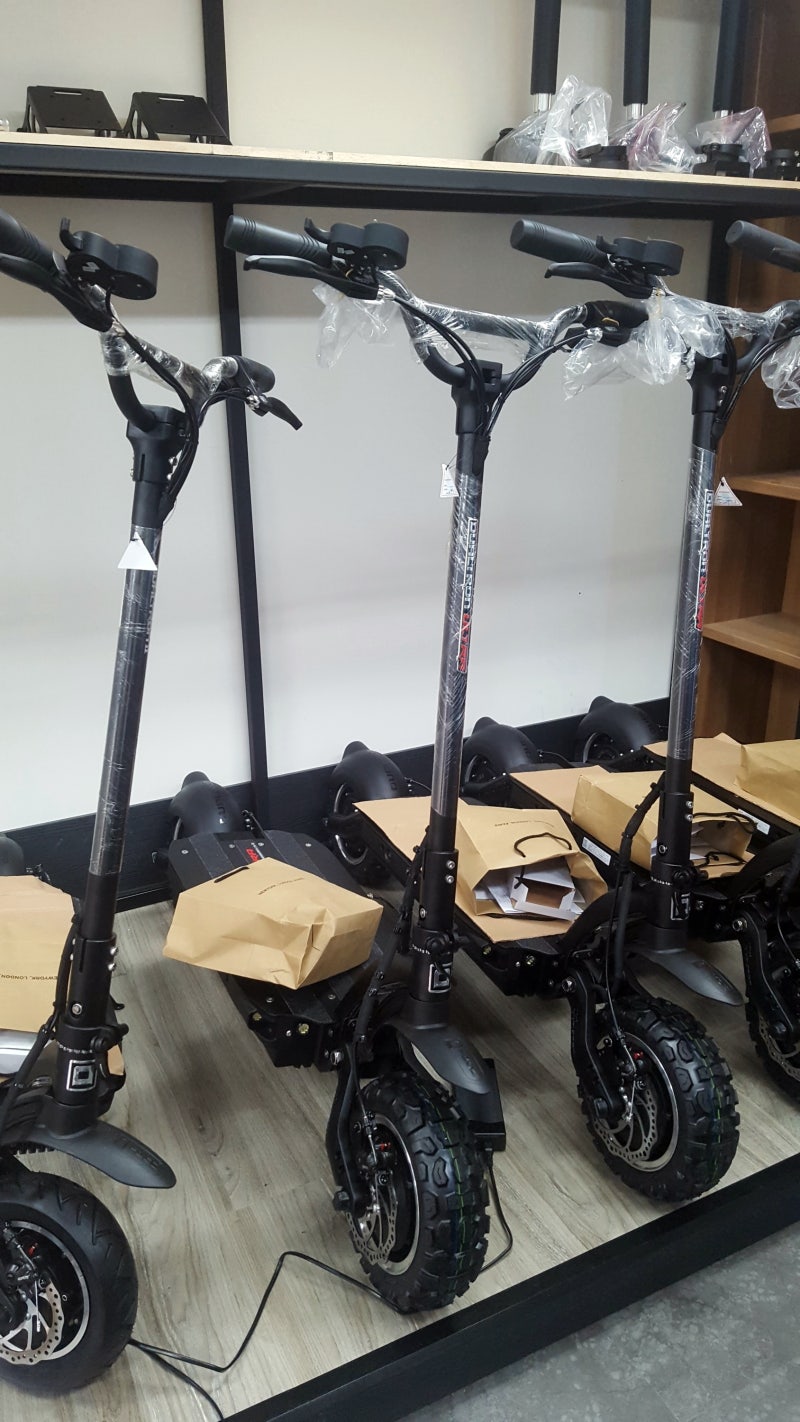 듀얼트론 2 EX ...전동 킥보드의 끝판왕... 리뷰/개봉기/후기] 미니모터스 동탄점 : 네이버 블로그