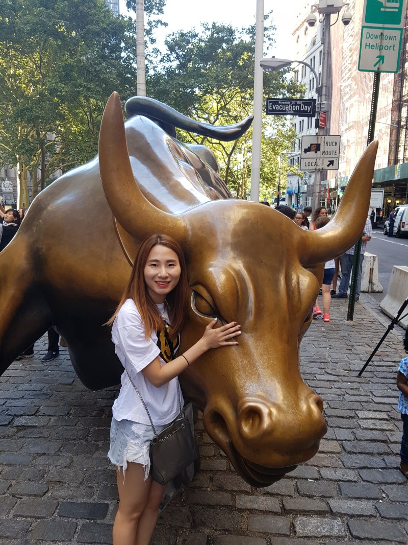 여자 혼자 뉴욕여행 2일차:) 월스트리트, 볼링그린 황소, 쉑쉑 버거, 자유의 여신상 유람선 : 네이버 블로그, image size:800x1067