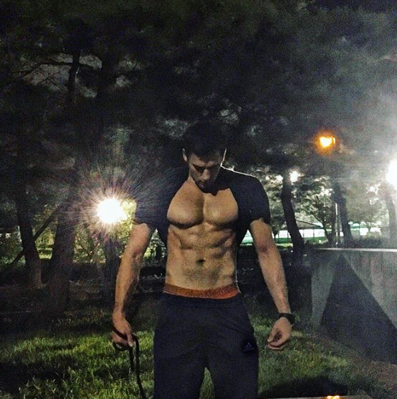  소사이어티 게임 2 줄리엔강 압도적인 피지컬!!
