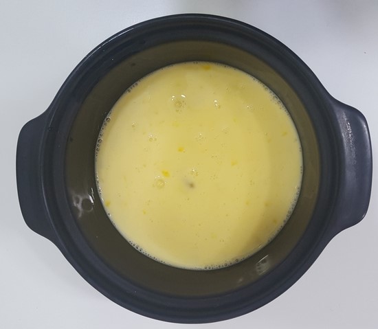 부드러운 뚝배기 계란찜 도전~ 부드러운 뚝배기 계란찜 도전~