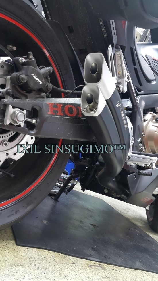  #honda cbr650f ixil Z7B 풀시스템 장착샷~ 익실코리아 신스기모에서. 