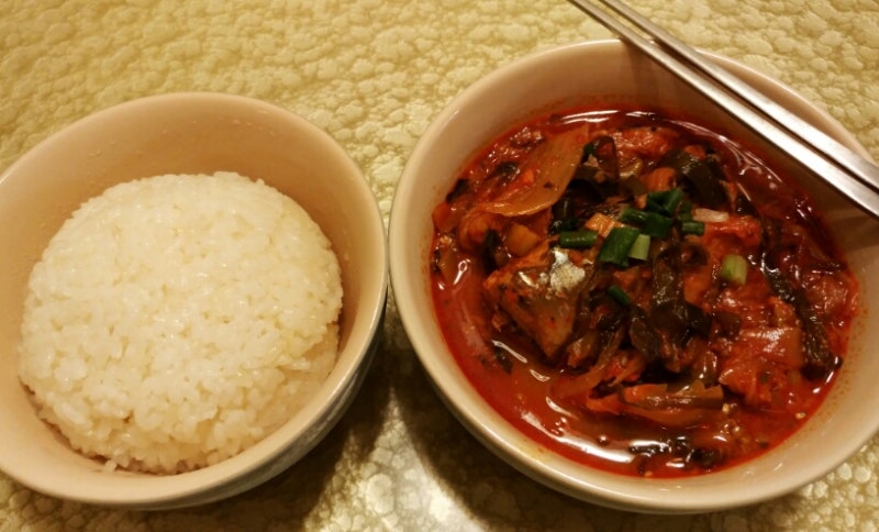 백주부 《꽁치통조림 김치찌개》 황금레시피♡ 칼칼하고 깊은 맛이 끝내줍니당ㅎㅎ