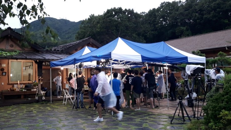   세모방에서 녹화를 하다/나래산방에서 MBC 세모방을 녹화하다/MBC와 함께 한 황토구들방 나래산방/다시 태어날 MBC! 어떻게 될까?