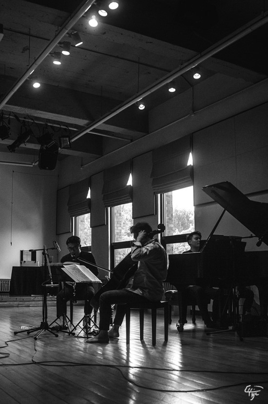 제569회 하우스콘서트 | 김우연(Clarinet), 임재성(Cello), 김재원(Piano) - YOUTUBE에서 제569회 하우스콘서트 | 김우연(Clarinet), 임재성(Cello), 김재원(Piano) - YOUTUBE에서