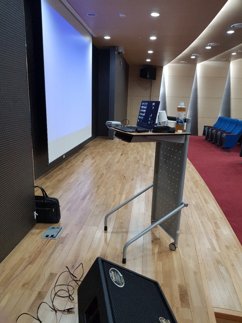 기업체교통안전교육] 현대오트론 교통사고예방 및 안전운전 강의 출강 - 교통안전교육 전문강사 양재호 박사 : 네이버 블로그