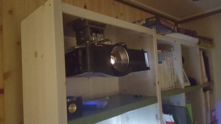  익산 베틀그라운드 빔프로젝터로 게임하기 옵토마 fhd 반자동 100인치  gtx660본체