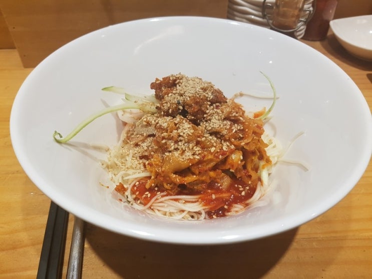  멸치에 국수를 담다! 선릉역 국수집 멸국담