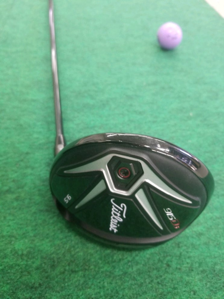  타이틀리스트 (TITLEIST) 915 D3 드라이버