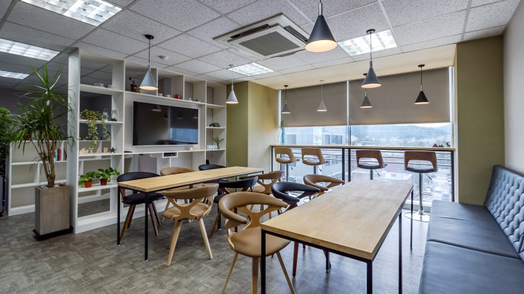  사무실 인테리어에서 Cafe 공간의 확보는 무슨 의미가 있을까?
