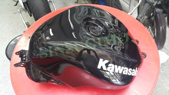  #ZX10R,휴엘탱크 2007년식 도색 컷 ! 
