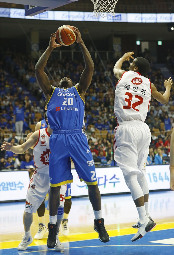 <b>KBL</b>, 자유 계약제로 변경...<b>샐러리캡</b> 70만불