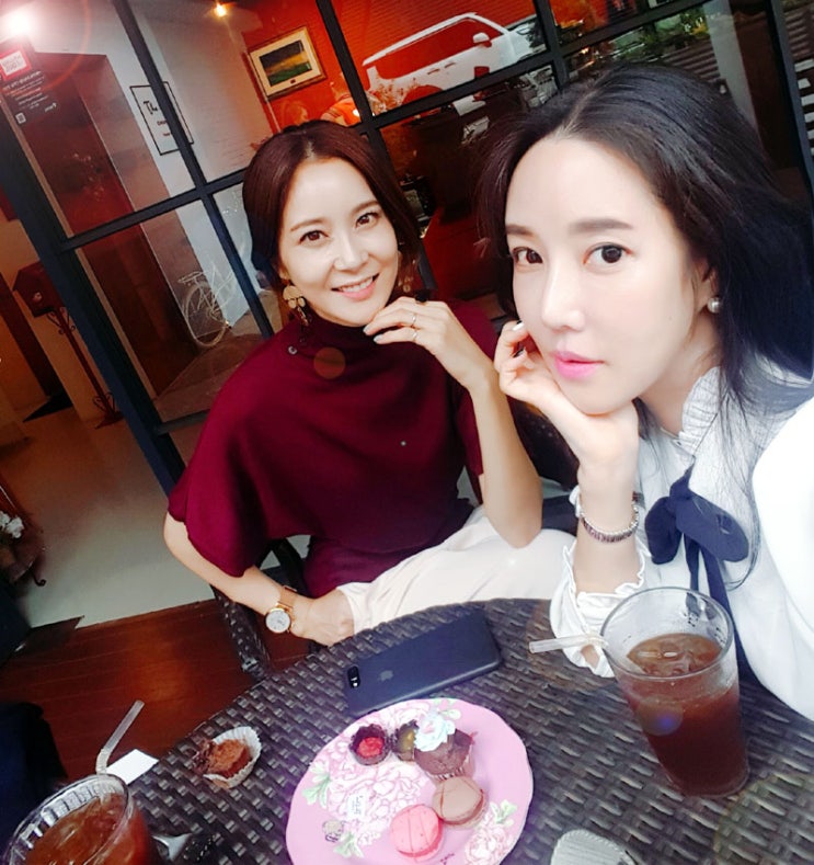  장가현씨랑 청담아난티 모트앤베일리 런칭행사 :)