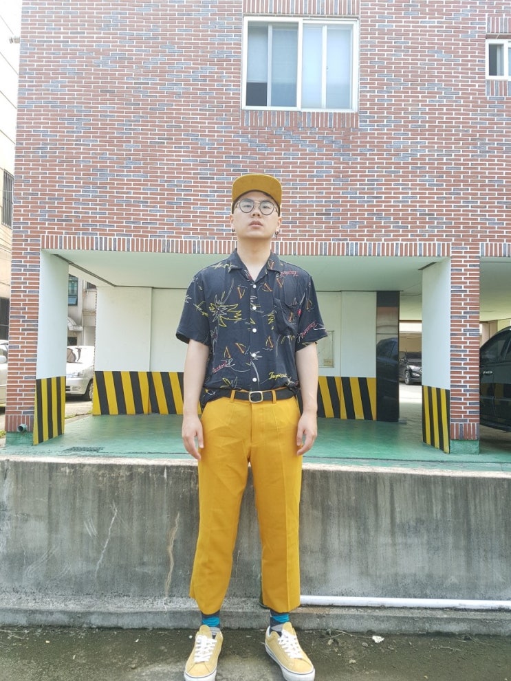  데일리룩 #67 하와이안셔츠를 이용한 비비드 룩 노랑 코디법