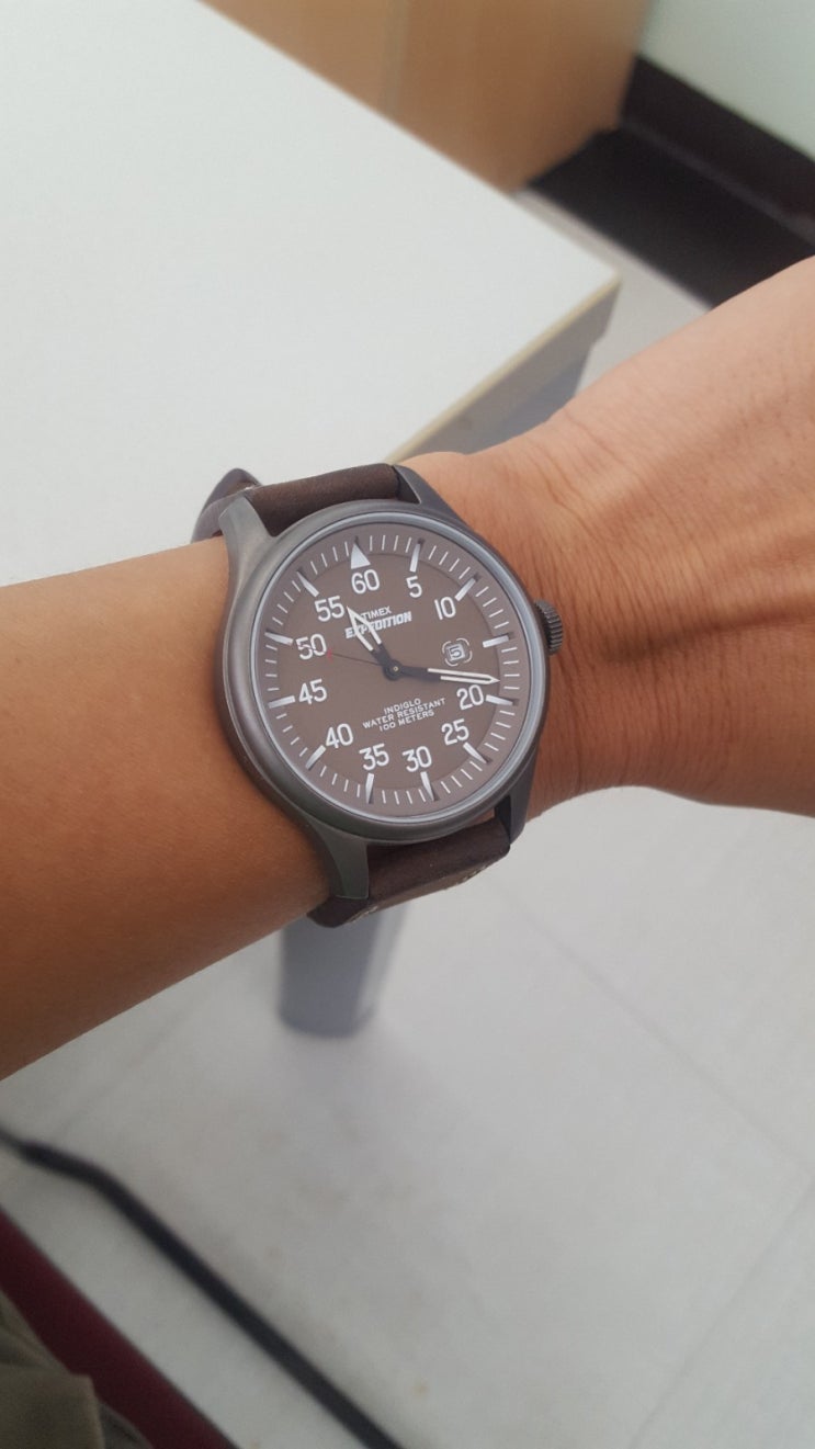  timex 가죽 손목시계