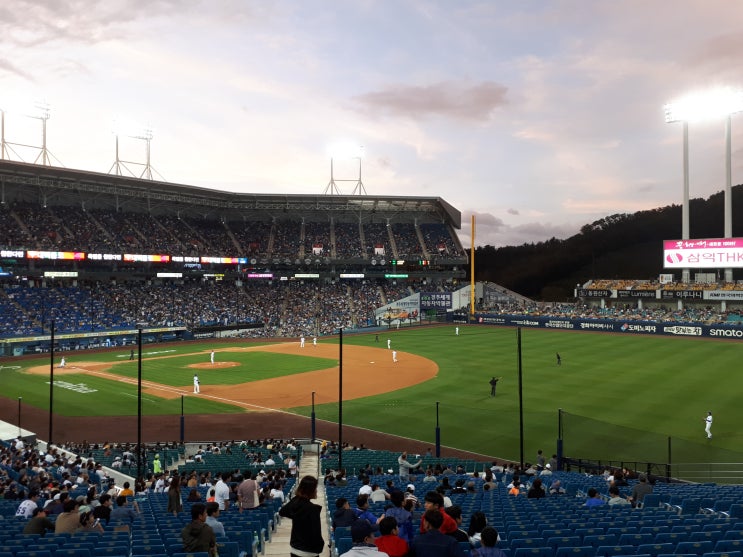  대구 삼성라이온즈파크 삼성 VS 두산