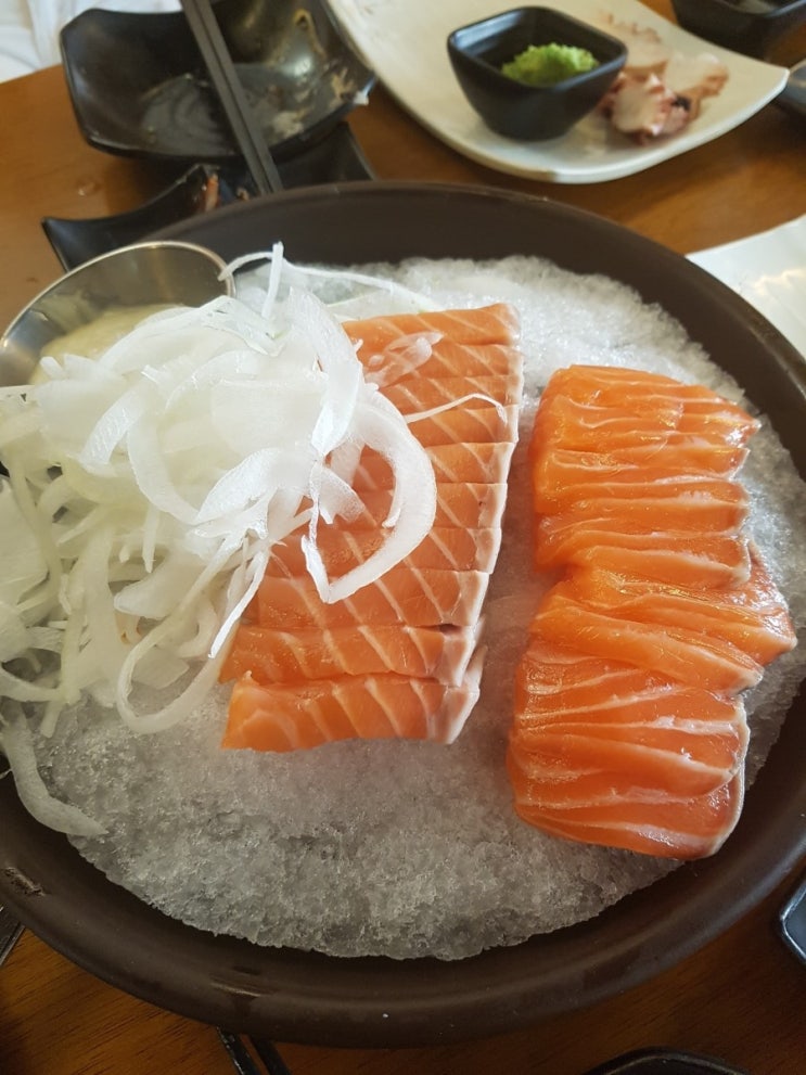  부천 중동맛집 노르웨이 연어마을 다녀왔어요.