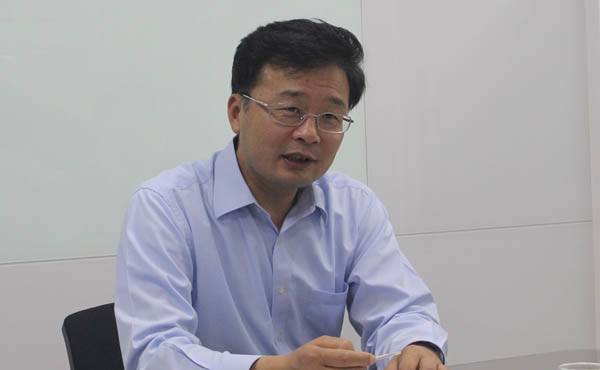  김우영 서울 은평구청장(하) "경제를 살리는 지름길은 자치분권"