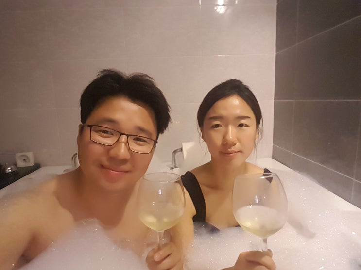 제주 커플마사지로 제주여행의 피로와 데이트코스를 한번에~ 제주도마사지 제주더스파 제주 커플마사지로 제주여행의 피로와 데이트코스를 한번에~ 제주도마사지 제주더스파