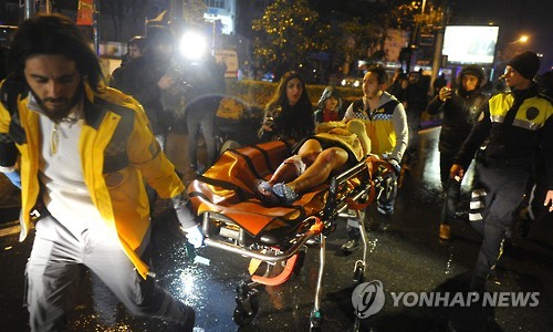 새해 첫날 <b>이스탄불</b> 클럽서 <b>총격</b> 테러