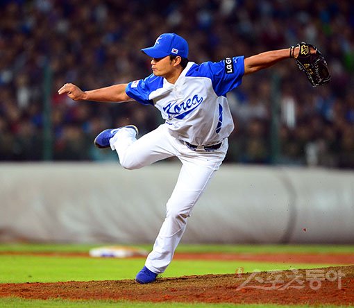 2017 Wbc 9 ì˜¤ìŠ¹í™˜ ë°˜ëŒ€ë¡ ì— ëŒ€í•œ ë°˜ë¡  ì˜¤ìŠ¹í™˜ í•„ìˆ˜ ê°•ì •í˜¸ ìµœì • ê¹€í˜„ìˆ˜ ë¶ˆê°€ë©´ ì†ì•„ì„­ ê¹€ì¸ì‹í˜¸ ì°¨ë¼ë¦¬ ê³¼ê°í•˜ê²Œ ì˜¤ìŠ¹í™˜ ë½'ì•„ë¼ ê¹€ì¸ì‹ Wbc ê°ë… ì‹ ë…„ì¸í„°ë·° ë˜í•œë²ˆì˜ ê¸°ì ìœ¼ë¡œ ì•¼êµ¬í¥í–‰ ë¶ˆ ë¶™ì¼ ê²ƒ ë„¤ì´ë²„ ë¸