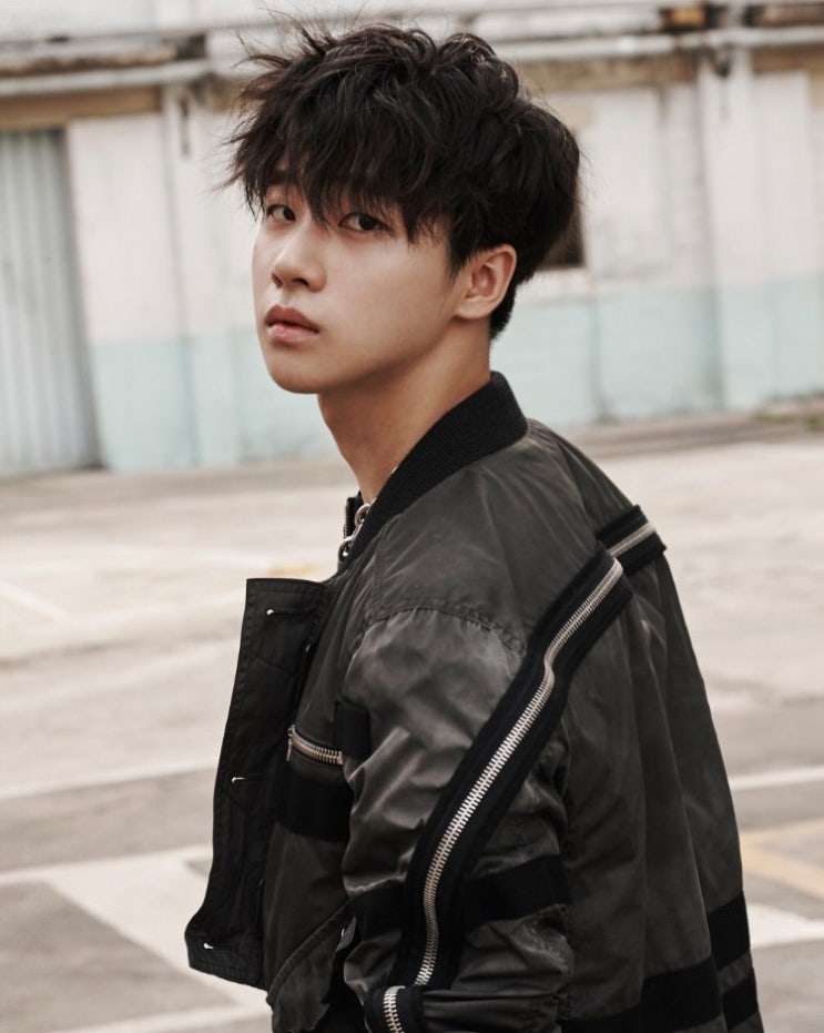 <b>아이콘</b> iKON 데뷔전... 컷 (김진환. <b>송윤형</b>. <b>구준회</b>. 정찬우)